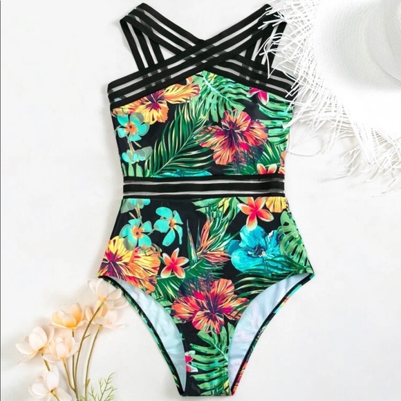 NWOT Floral Bathingsuit - Picture 4 of 8